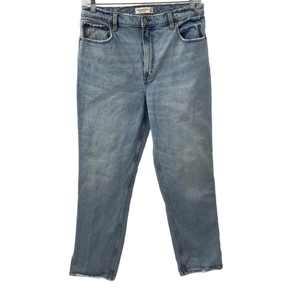 Abercrombie & Fitch 14 Ultra High Rise 90s Straight Jean Light Wash Vent Hem - Picture 7 of 13